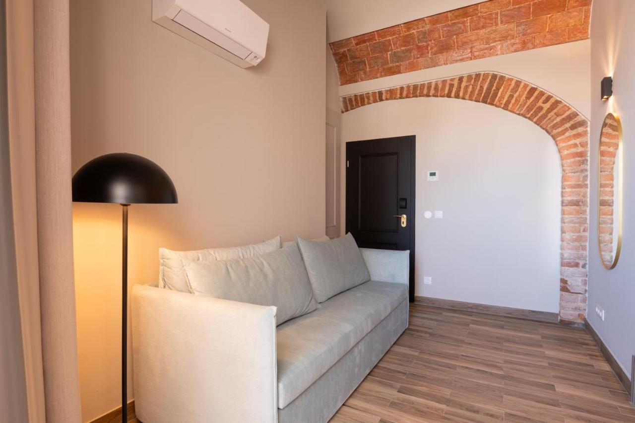 Lilases Boutique House & Garden Мора Екстер'єр фото